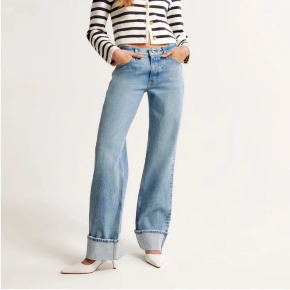 Abercrombie 32/14 LONG Cruve Love Low Rise Baggy Jeans with Cuffed Rolled Hem